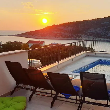 Villa Diomedes With The Sea View And The Pool