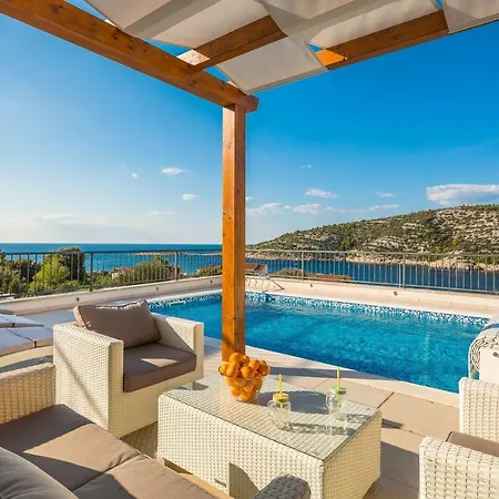 Diomedes With The Sea View And The Pool Vila Rogoznica (Sibenik-Knin)