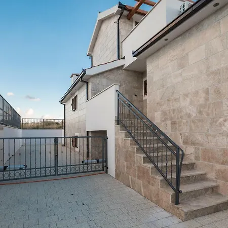 Villa Diomedes With The Sea View And The Pool *