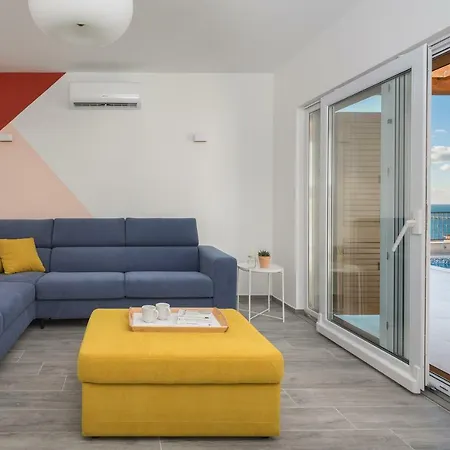 Villa Diomedes With The Sea View And The Pool Rogoznica (Sibenik-Knin)