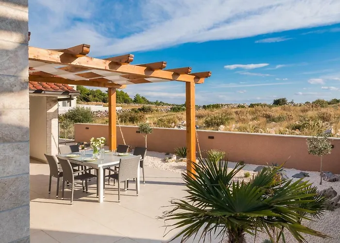 Diomedes With The Sea View And The Pool Vila