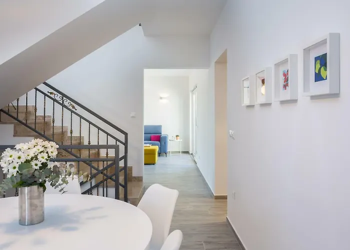 Diomedes With The Sea View And The Pool *