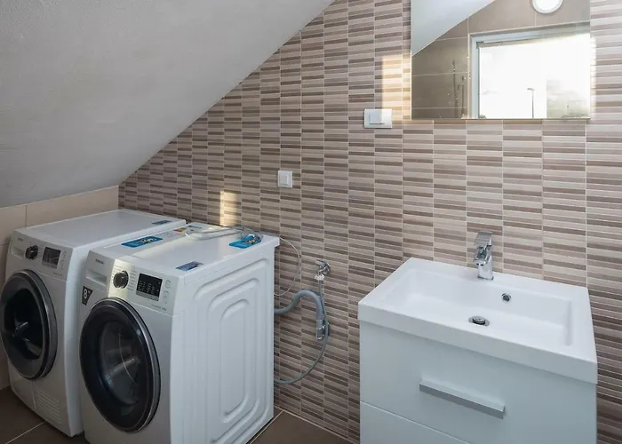 Diomedes With The Sea View And The Pool *