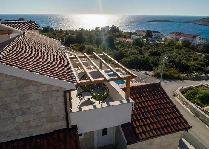 Diomedes With The Sea View And The Pool *