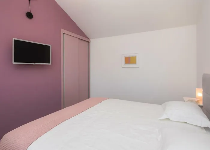 Villa Diomedes With The Sea View And The Pool Rogoznica (Sibenik-Knin)